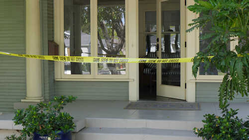 Car Rams Synagogue In Brooklyn; Driver In Custody